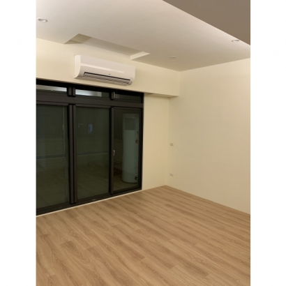 line_oa_chat_241201_200741_group_8.jpg
