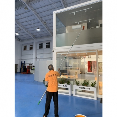 line_oa_chat_250206_215325_group_5.jpg